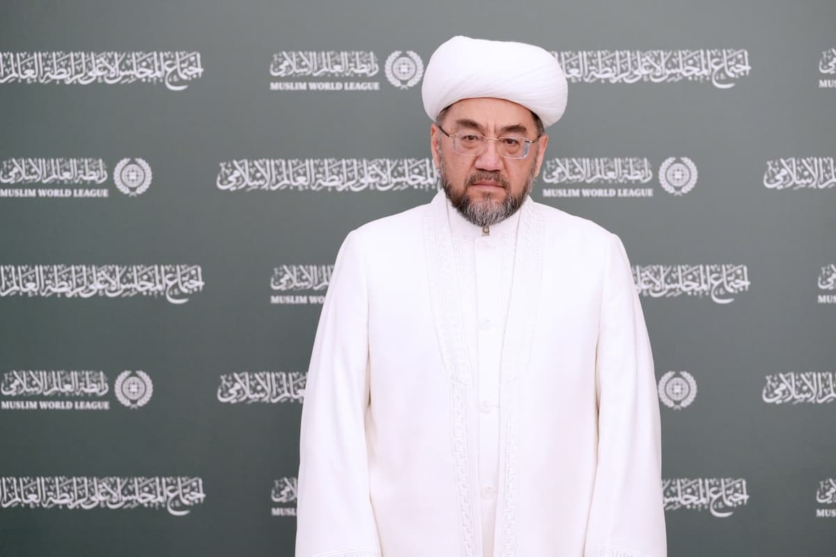 Muftiy Nuriddin Xoliqnazarov Islom olami uyushmasi Oliy Kengashiga qabul qilindi