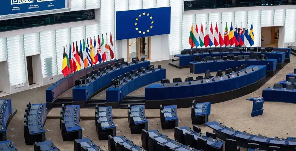Yevroparlament Vengriyaga pul ajratilgani bo‘yicha YeKga qarshi da’vo qo‘zg‘atadi