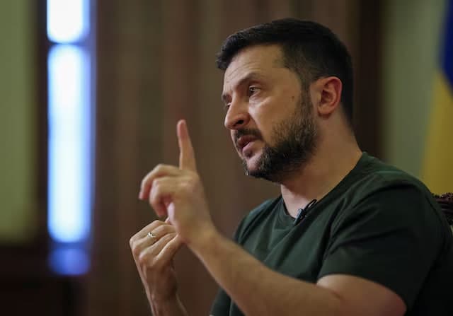 Зеленский Путиннинг урушни тугатиш шартларини «ултиматум» деб атади