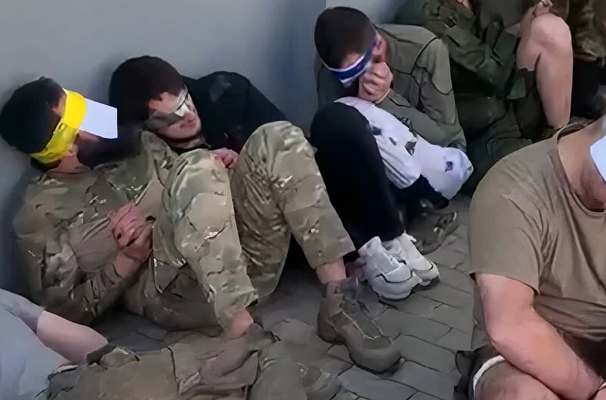 Kursk oblastida «Axmat» jangchilari asir tushgani videosi paydo bo‘ldi