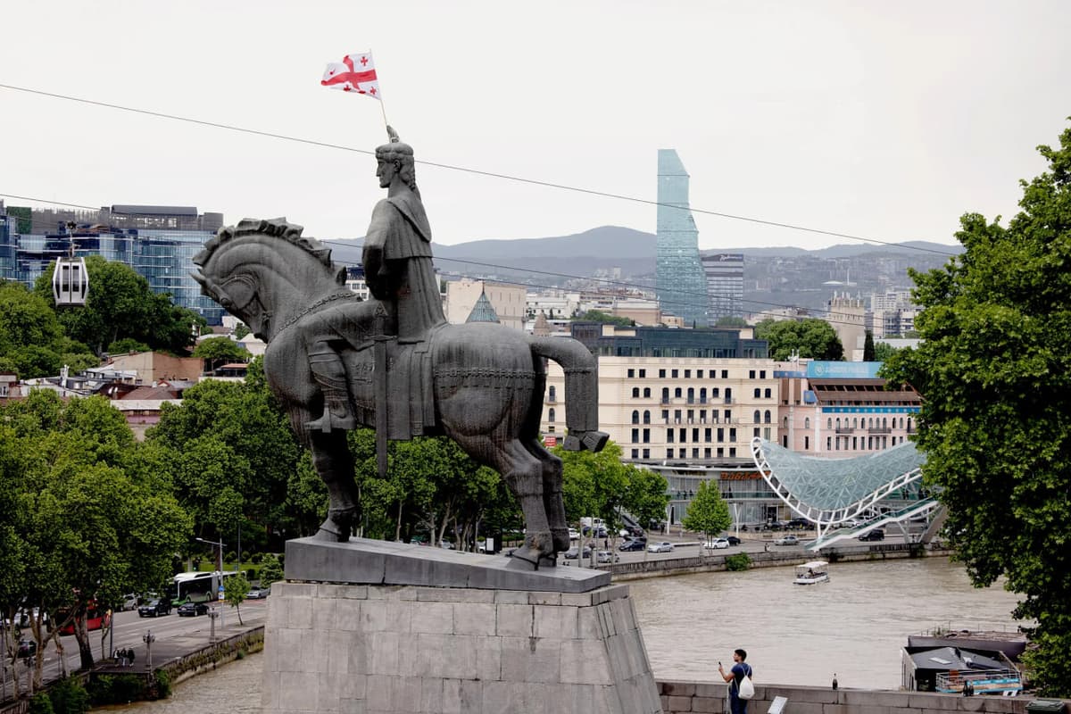 «GRU» va «FSB» hakerlari Gruziya hukumati hamda kompaniyalarini kuzatib kelgan - Bloomberg