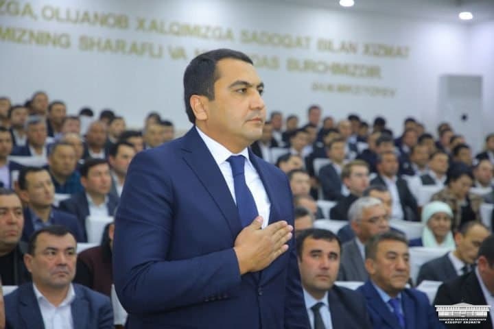 Наманганда ҳоким ёрдамчиси туман ҳокими этиб тайинланди