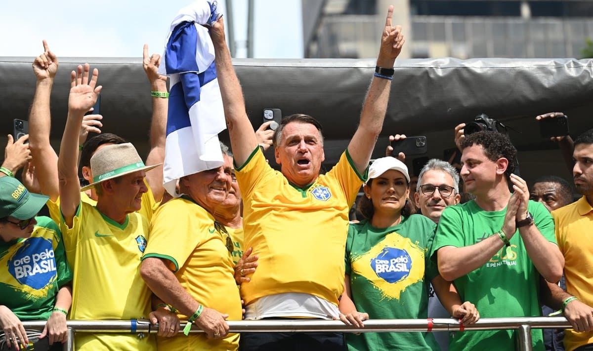 Braziliya sobiq rahbari davlat to‘ntarishiga urinish ayblovini rad etdi