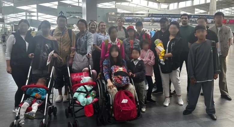 Uzbekistan repatriates 14 children in need of social protection from St. Petersburg