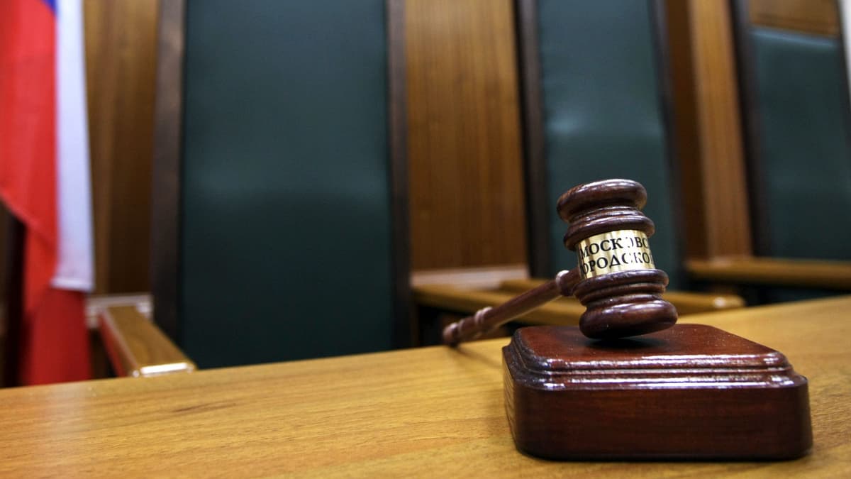 Rossiya sudi 16 yoshli o‘smirni diversiyaga urinishda ayblab, hibsga oldi