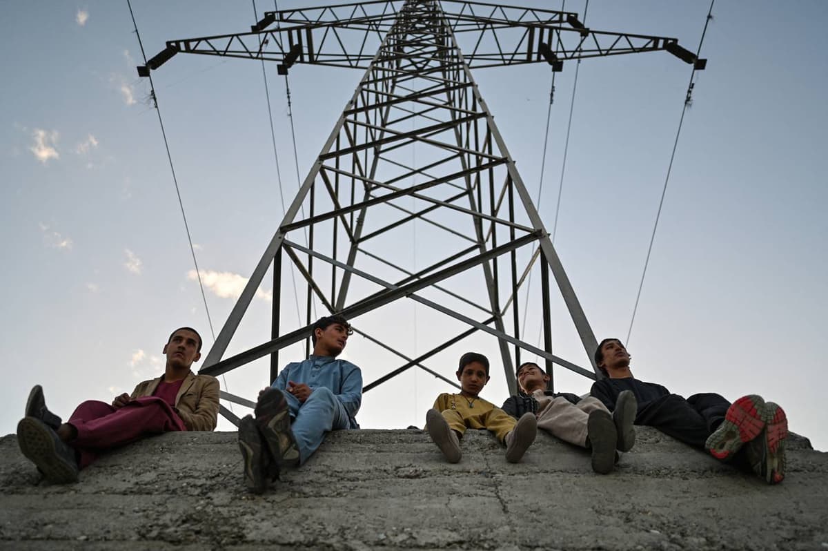 O‘zbekiston 2025 yilda ham Afg‘onistonga elektr energiyasini yetkazib beradi