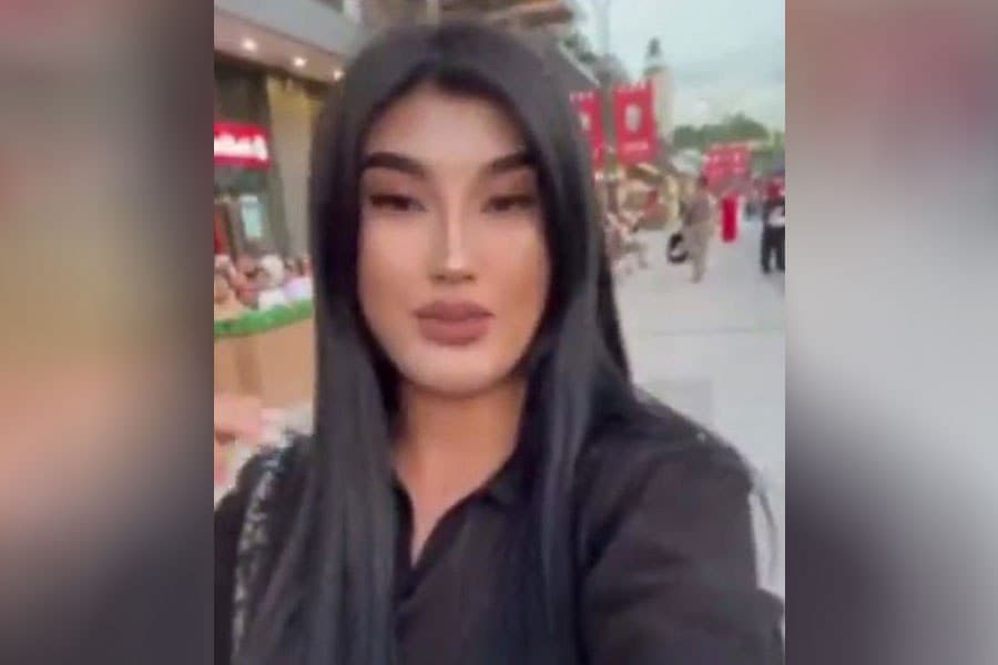Девушка, оскорбившая жителей регионов, получила 15 суток ареста