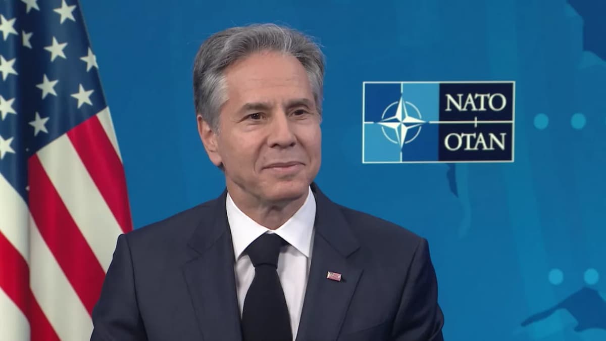 Блинкен: Хитой Россияни ядровий қурол қўллашдан қайтарган