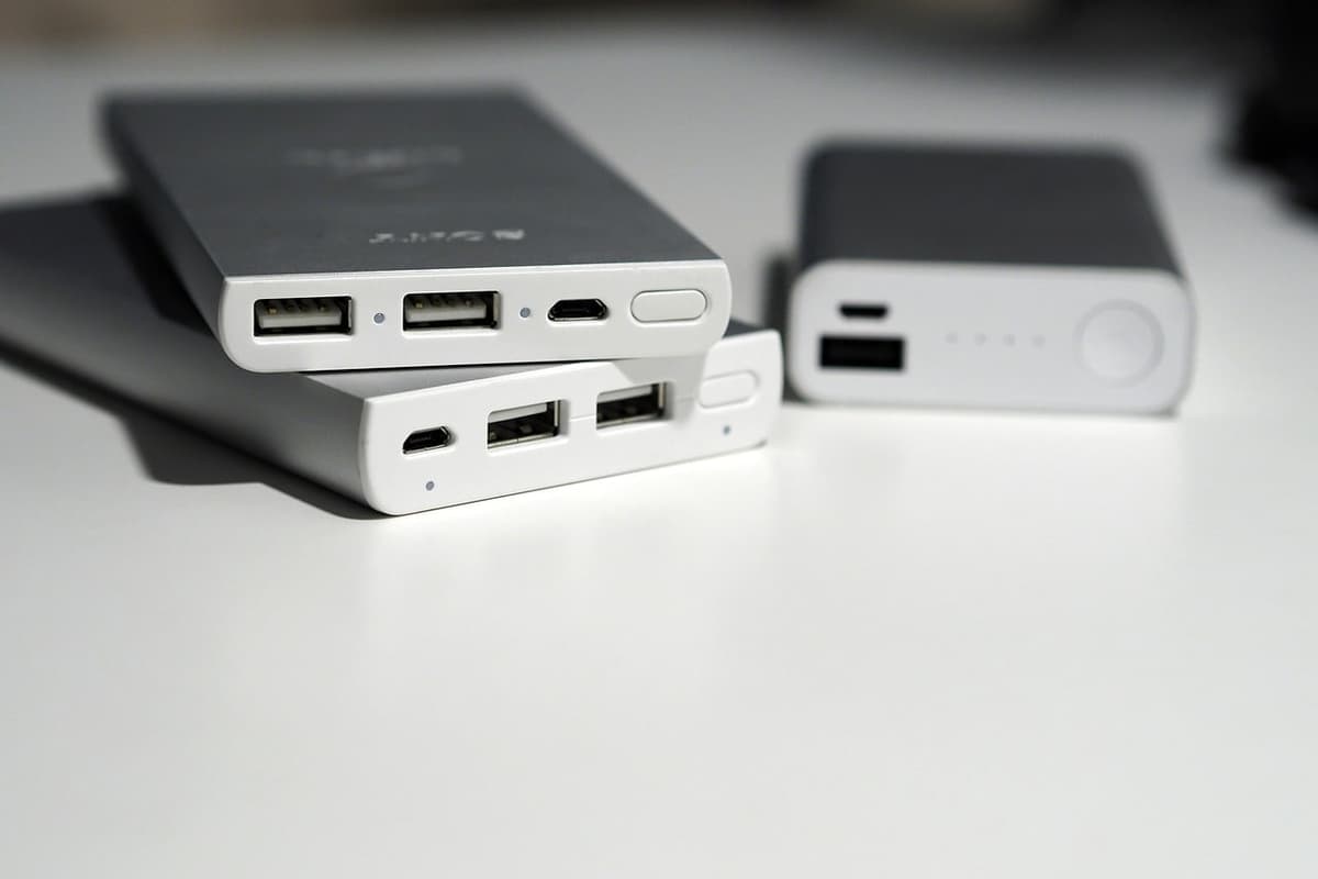 Amazon platformasidan yonib ketish xavfi tufayli yarim millionga yaqin «powerbank» chaqirib olinadi