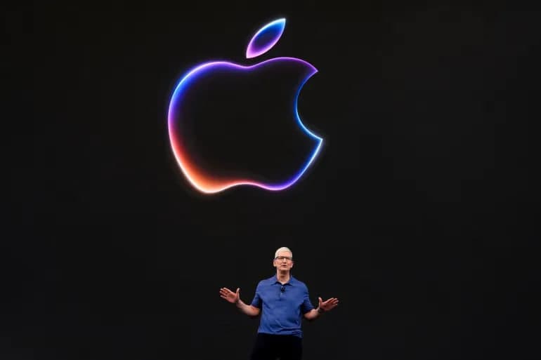 Apple СИ хусусиятларини смартфонлар ва бошқа гаджетларга қўшади