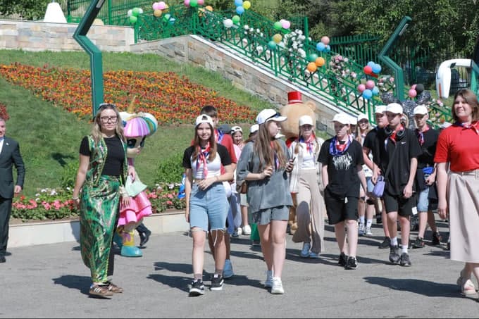 Uzbekistan welcomes 100 Russian children for a healing retreat in Bostanlyk