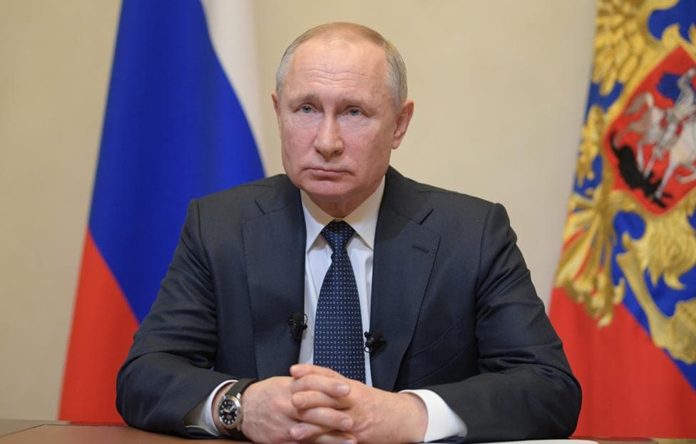 «Бундан ким манфаатдор экани қизиқ» — Путин терактнинг эҳтимолий буюртмачилари ҳақида