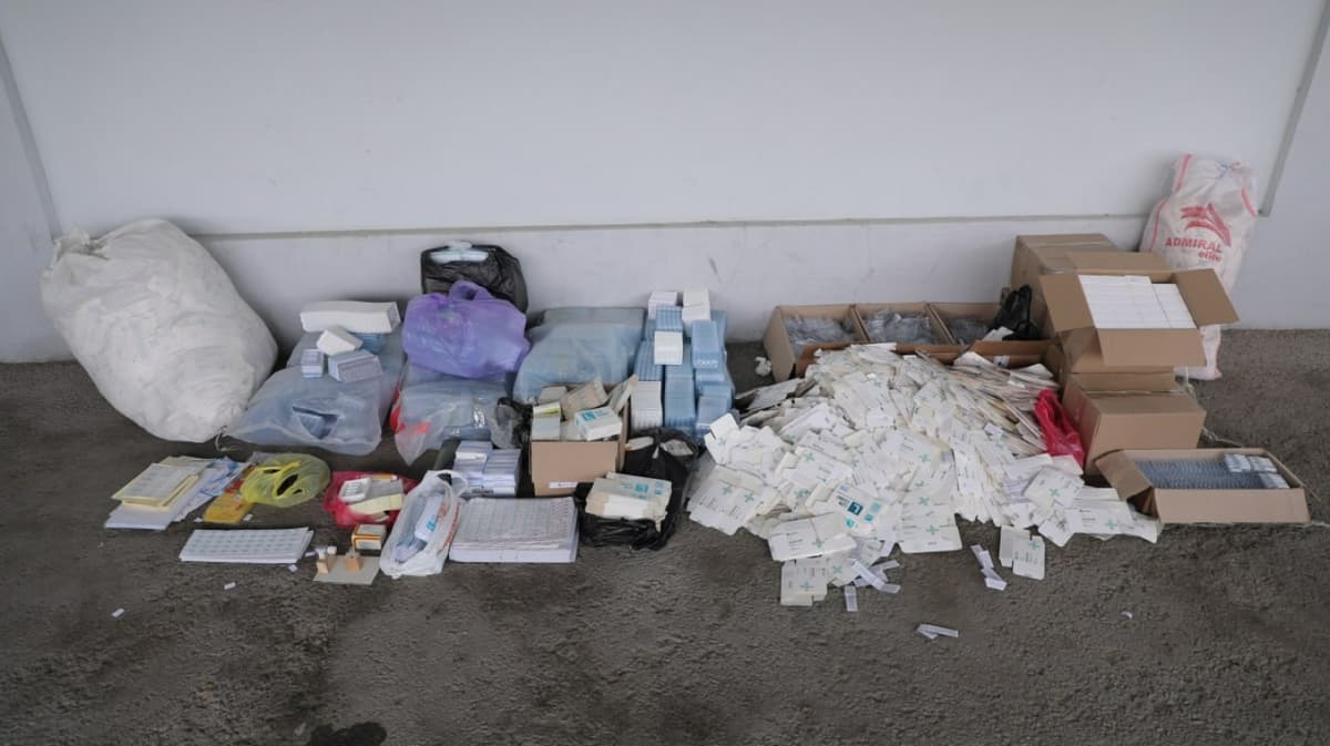 Underground lab uncovered in Kokand: Cheap medicines sold as expensive products