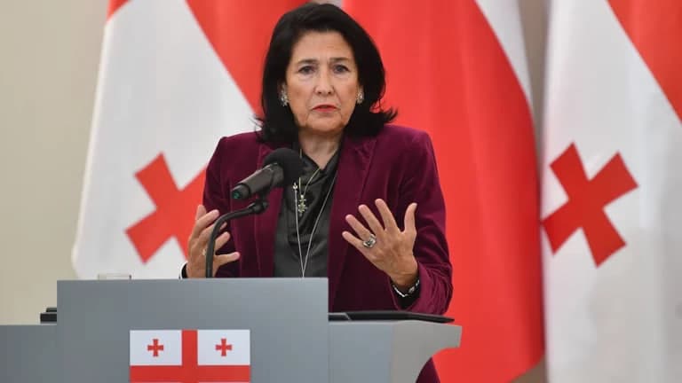Gruziya parlamenti prezidentning impichmentini qayta boshlaydi