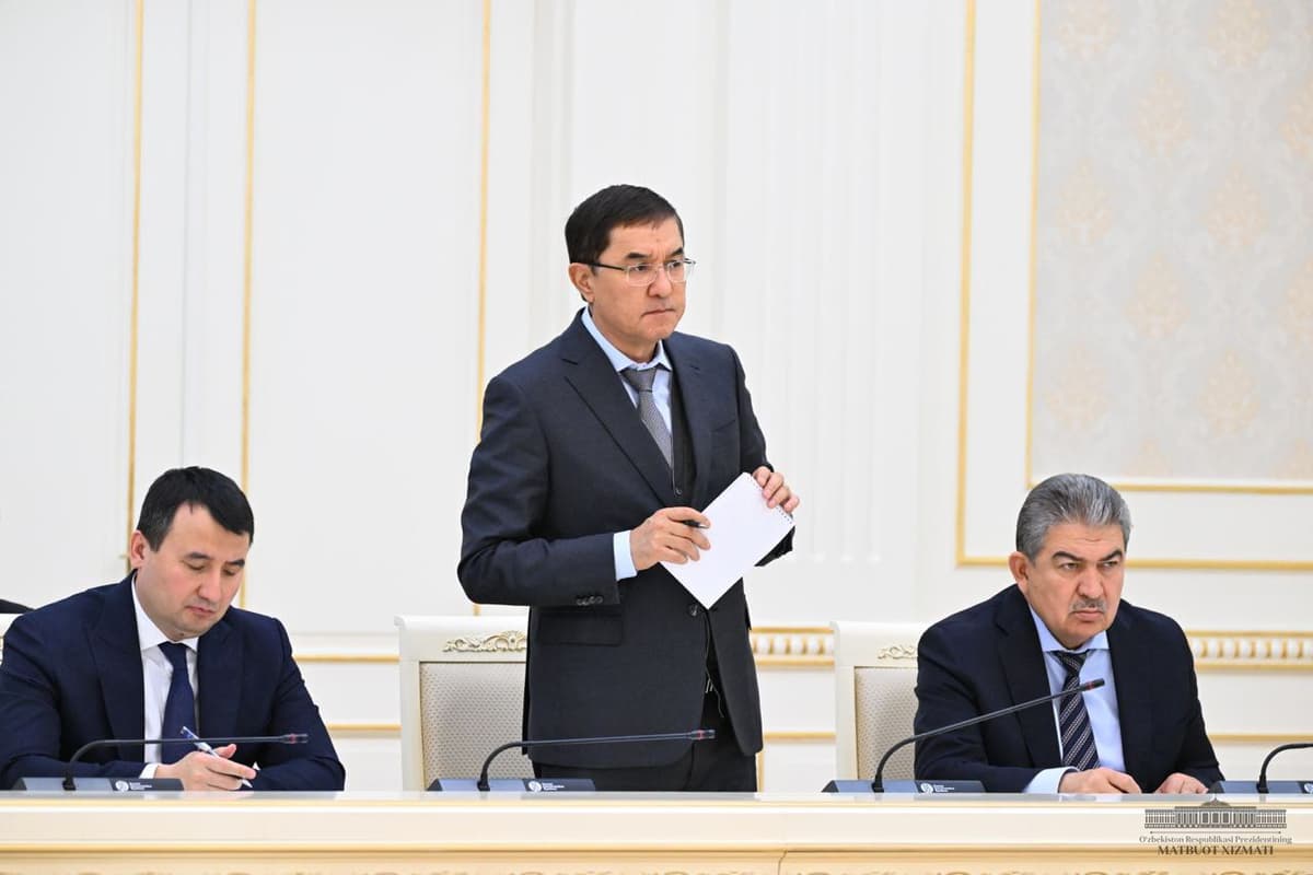 Bosh vazir o‘rinbosarlari va vazirlarning barchasi o‘z lavozimini saqlab qoldi (foto)