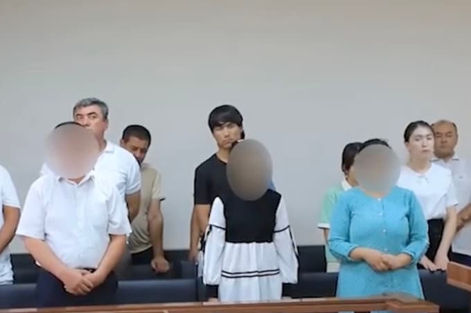Jizzaxda 3 yoshli bog‘cha bolasining o‘limiga sababchi bo‘lganlarga hukm o‘qildi