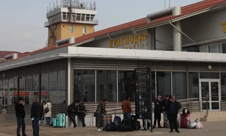 Urush boshidan beri yopib qo‘yilgan Krasnodar aeroporti ochilishi mumkin