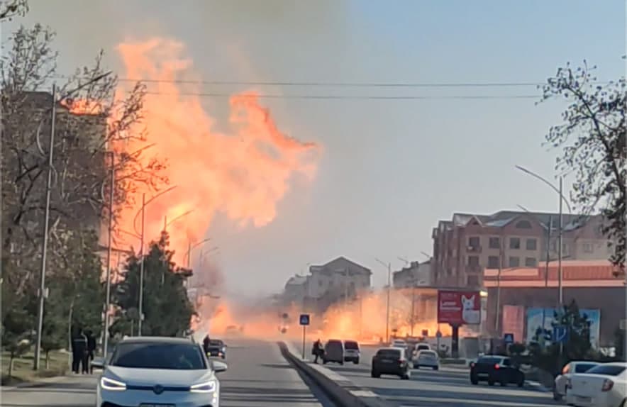 В Фергане произошел взрыв на заправке