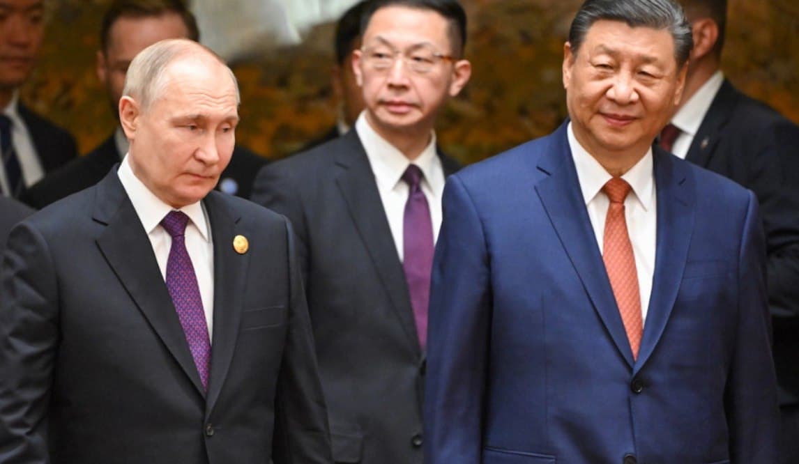 Xitoy Putinning tashrifidan keyin Rossiyadan neft sotib olishni 30 foizga qisqartirdi