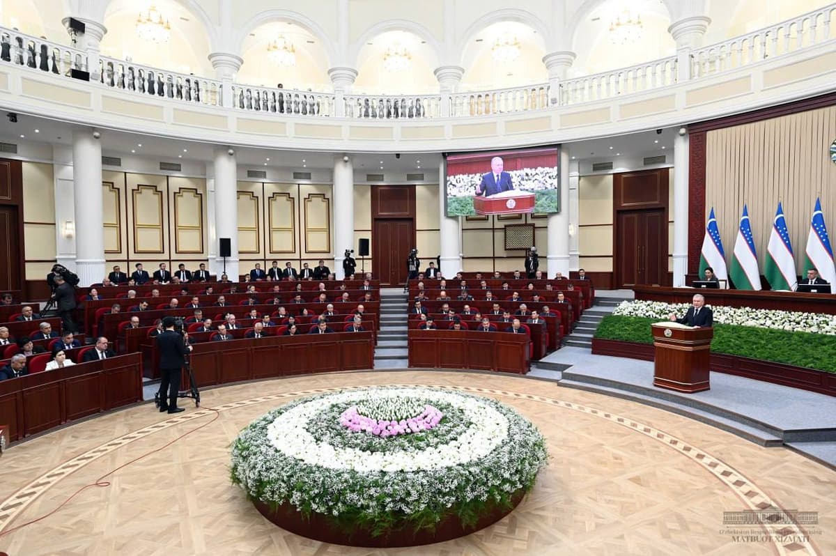 Вазирлар Маҳкамаси олдида турган устувор вазифалар белгиланди