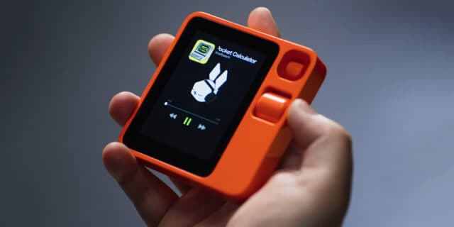 Mitti Rabbit R1 antismartfoni taqdim etildi