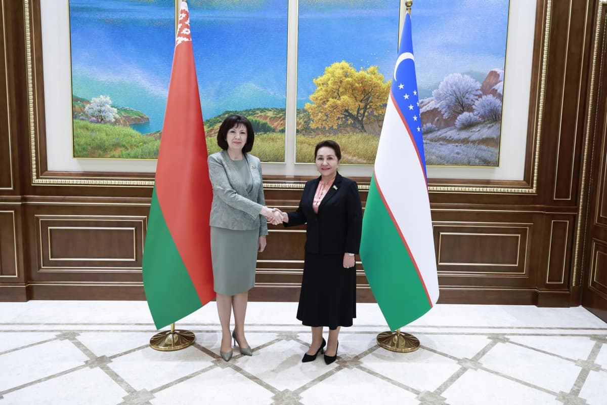 Tanzila Narbayeva meets with her Belarusian counterpart Natalya Kochanova