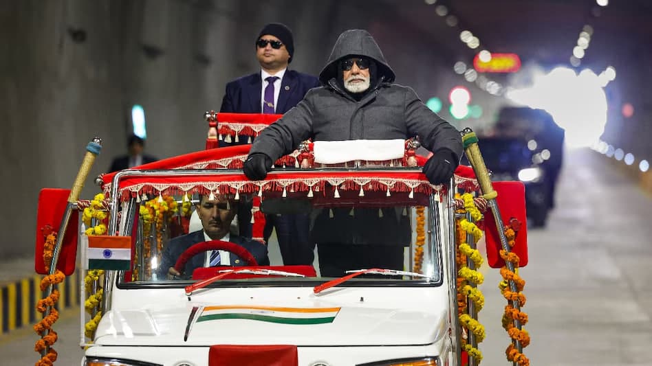 Jammu va Kashmirda strategik muhim tunnel foydalanishga topshirildi