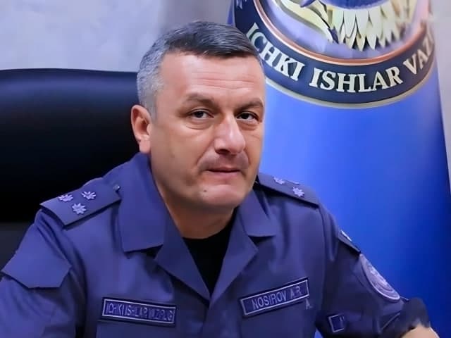 «Вот грязный водитель, проехавший на красный свет, проклинайте его», — глава УБДД УВД Андижанской области