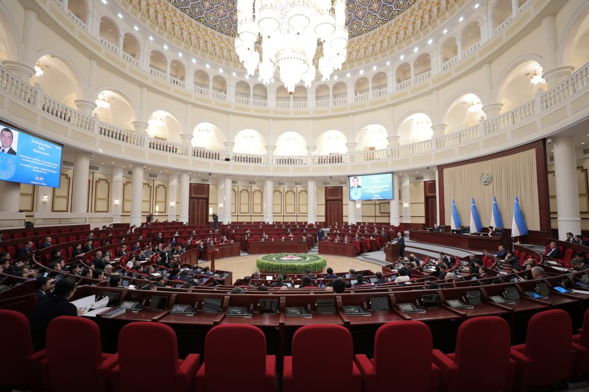 Закпалата одобрила в первом чтении законопроект о госбюджете на 2025 год