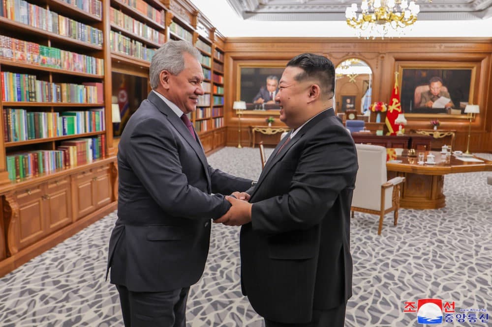 Ким Чен Ын пообещал поддержку России в конфликте в Украине