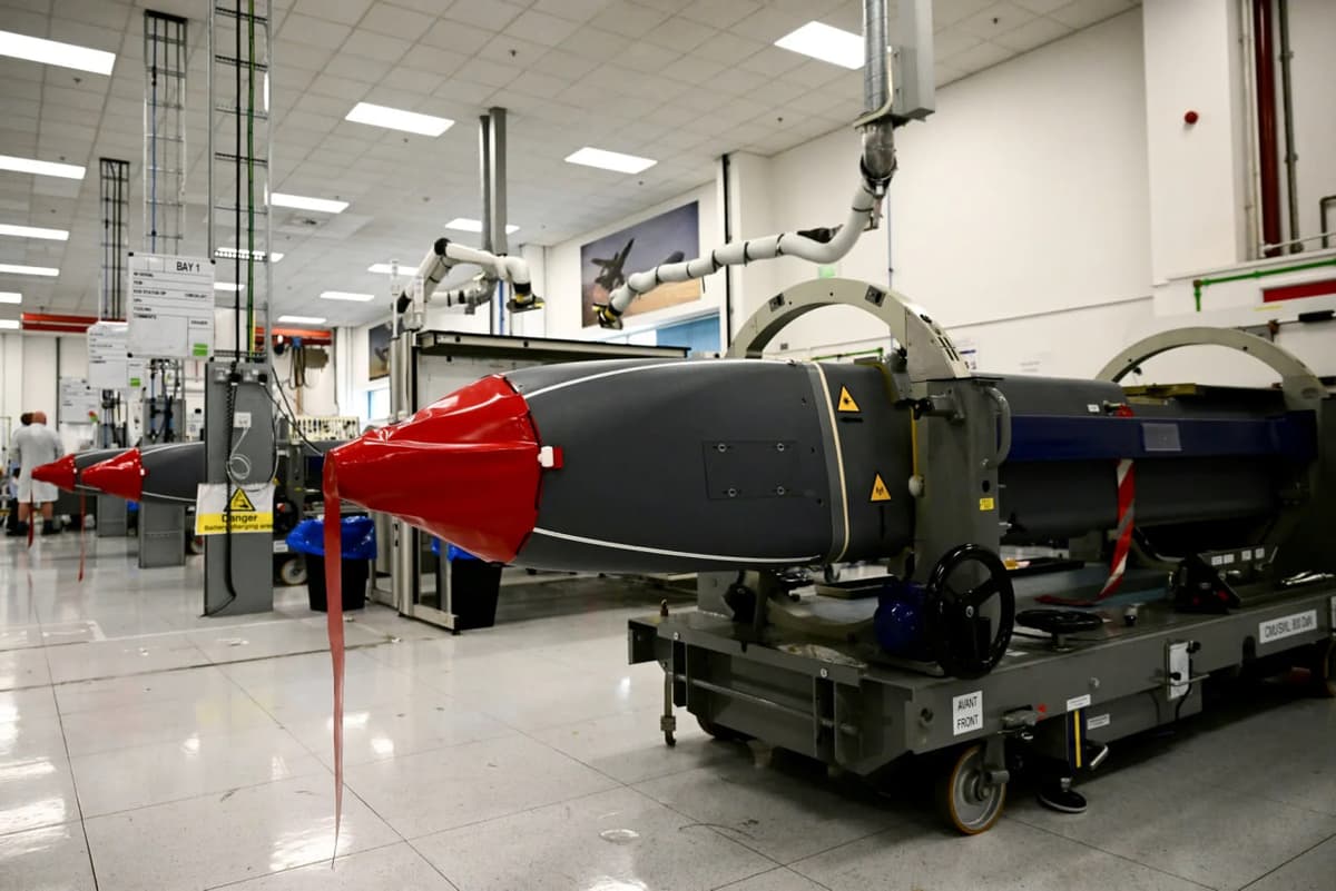 Britaniya Ukrainaga Storm Shadow raketalarining yangi partiyasini yubordi