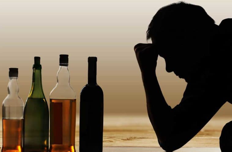 Spirtli ichimliklar ichakdagi himoya tizimini izdan chiqarib, jigar tabiiy mudofaasini zaiflashtiradi – yangi tadqiqot