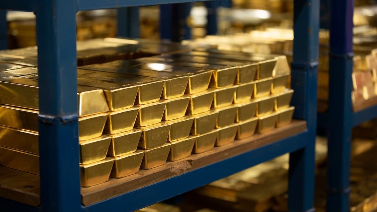Узбекистан третий месяц подряд остаётся крупнейшим продавцом золота в мире