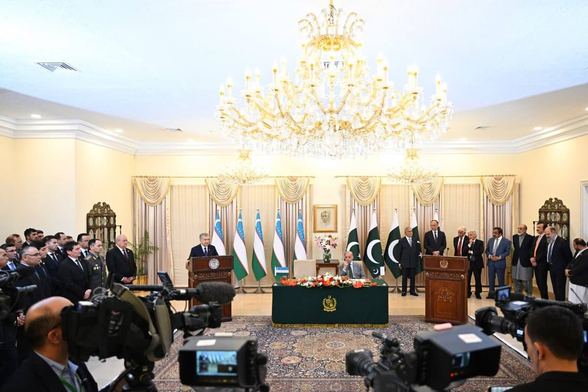 Shavkat Mirziyoyev va Shahboz Sharif samarali muzokaralar natijalarini yuqori baholadi