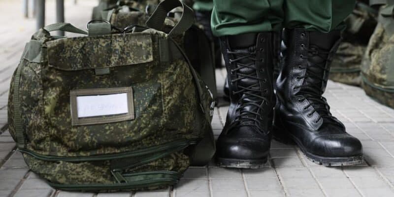 Xorijliklarga Rossiya armiyasida xizmat qilishga ruxsat berildi
