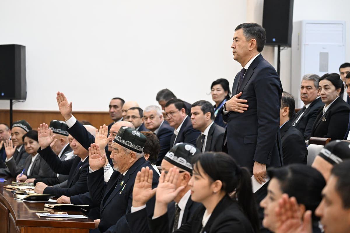 Эркинжон Турдимов утверждён хокимом Сырдарьинской области