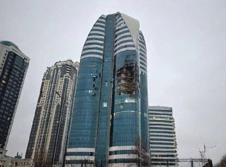 Dronlar Chechenistondagi «Grozniy-Siti» kompleksiga hujum qildi