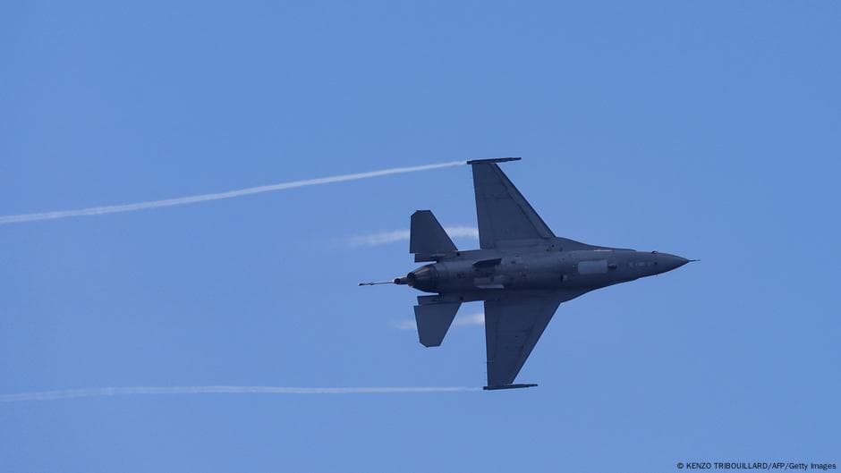 Нидерландия Украинага F-16'нинг сўнгги партиясини етказиб беришни якунлаяпти