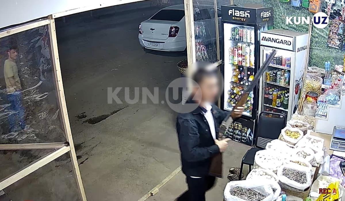 В Ахангаране задержан мужчина, который ворвался в магазин с ружьём и напал на продавщицу