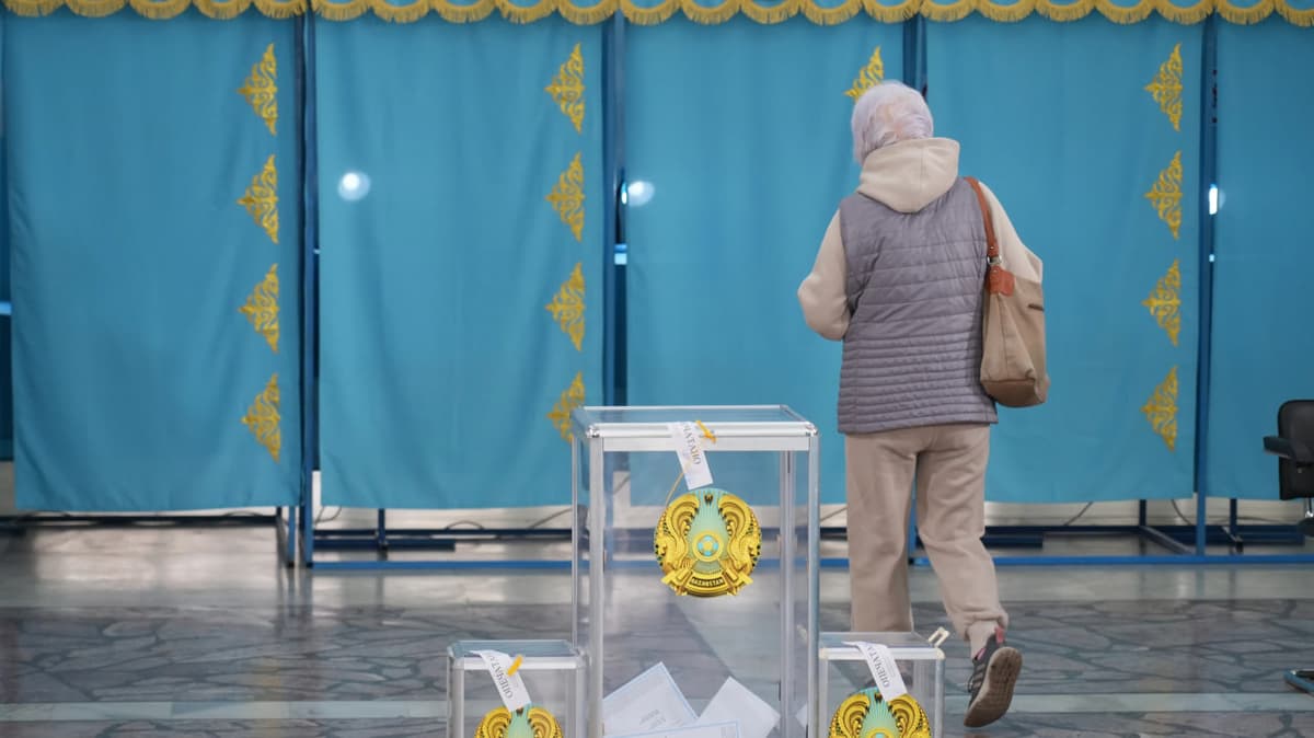 Qozog‘istonda konstitutsiya bo‘yicha referendumda ovoz berish yakunlandi