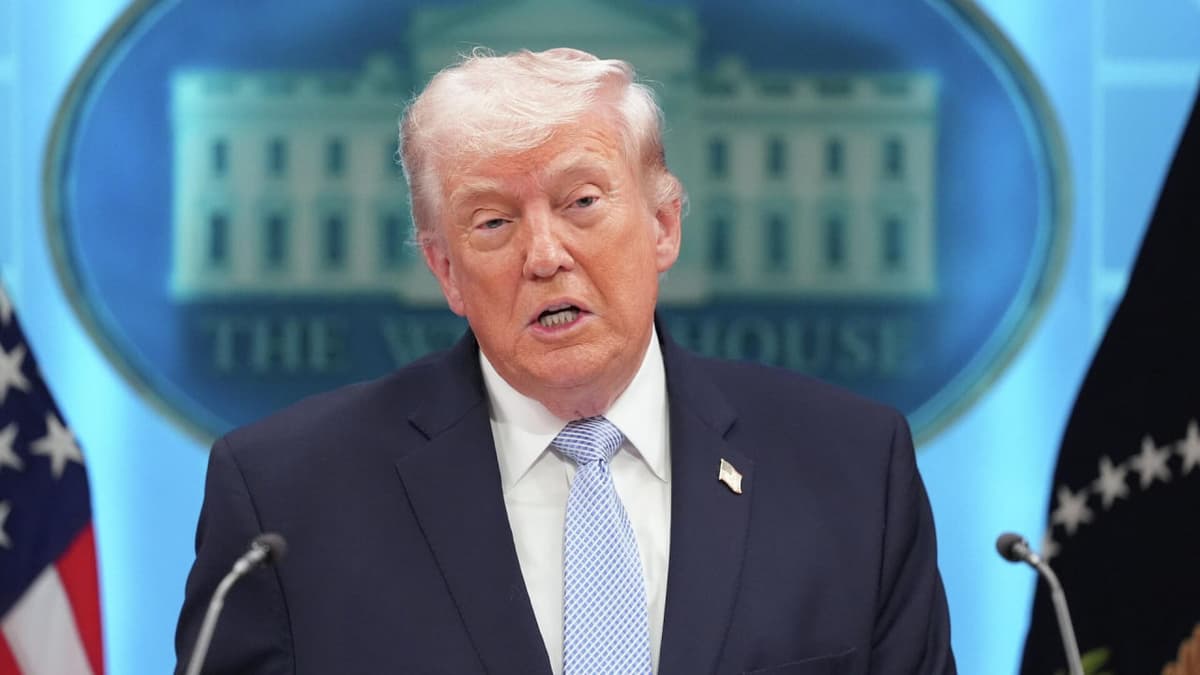 Трамп: Путин G20 саммитига келса, фойдали бўлади