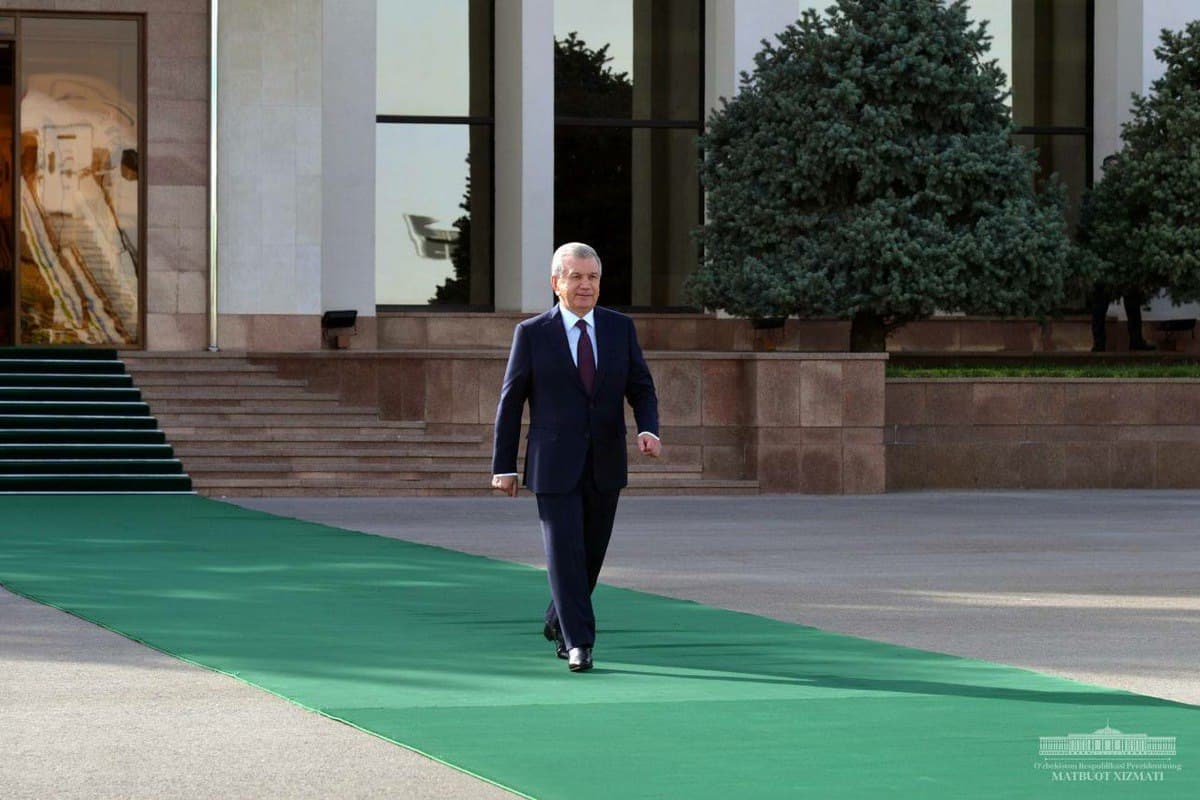 Шавкат Мирзиёев посетит Венгрию и Словению