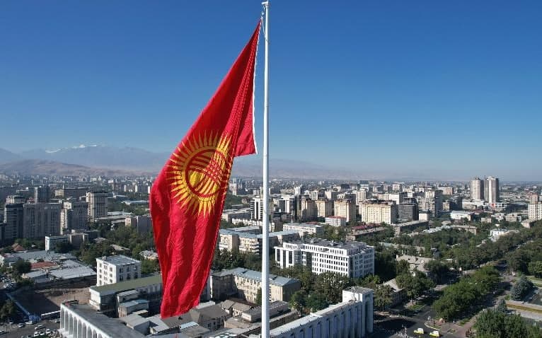 Қирғизистонда янги давлат мадҳияси учун танлов эълон қилинди