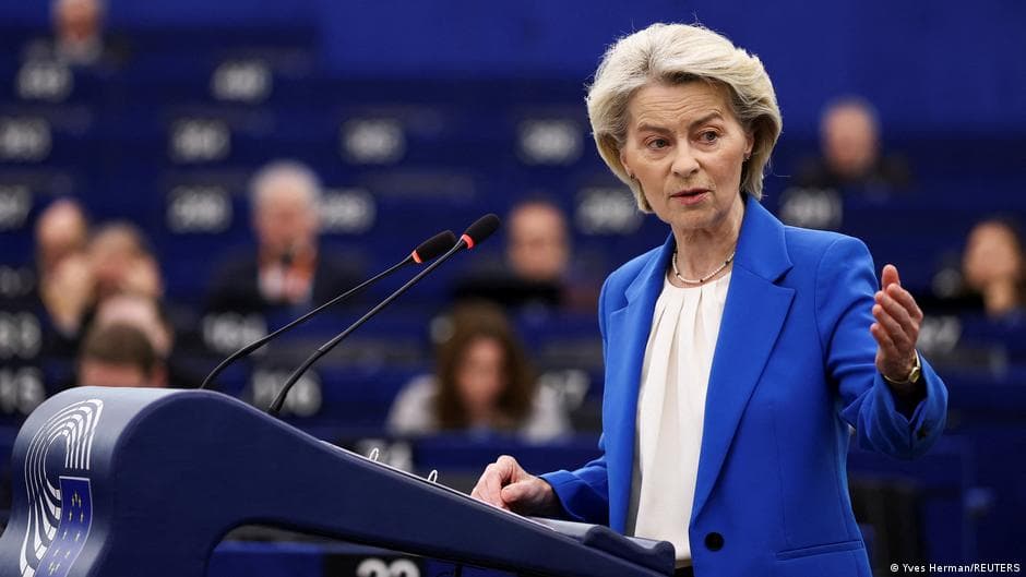 Европарламентда фон дер Ляйенга ишончсизлик вотуми ўтмади
