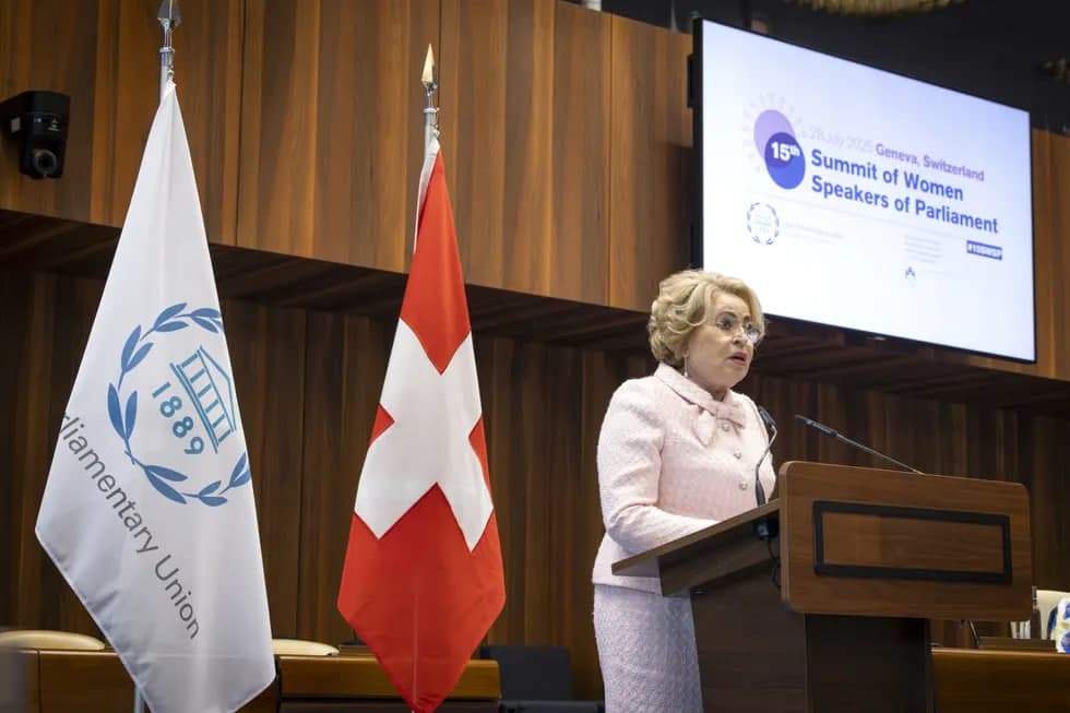 Sanksiyalar ostidagi Valentina Matviyenko Shveytsariyadagi sammitga borib, urushni oqlab chiqish qildi