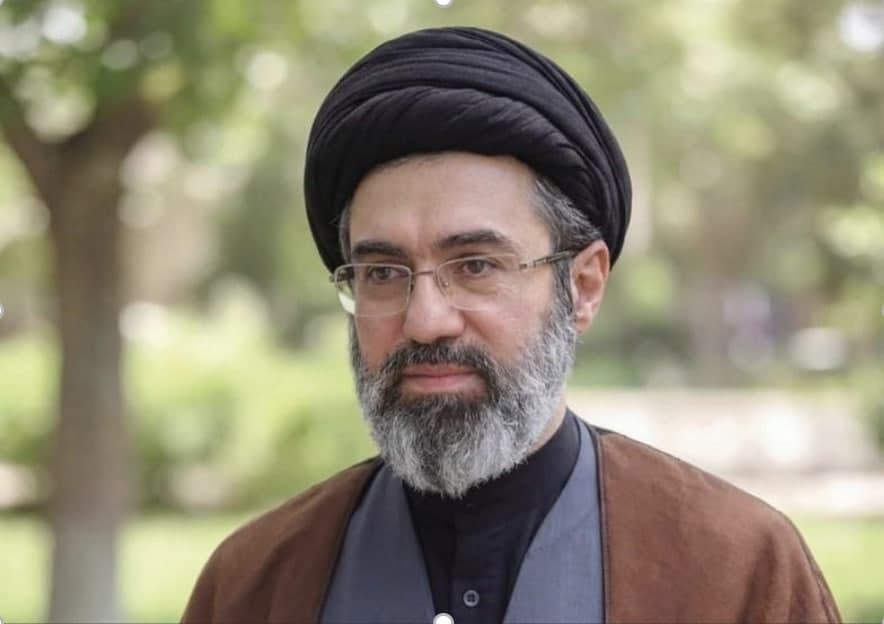 Mujtaba Xominaiy: amerikaliklarning joyi Fors ko‘rfazining tubida