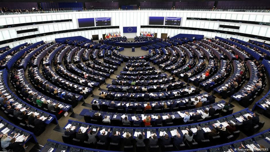 Европарламент Украина учун 90 млрд евро кредитни маъқуллади