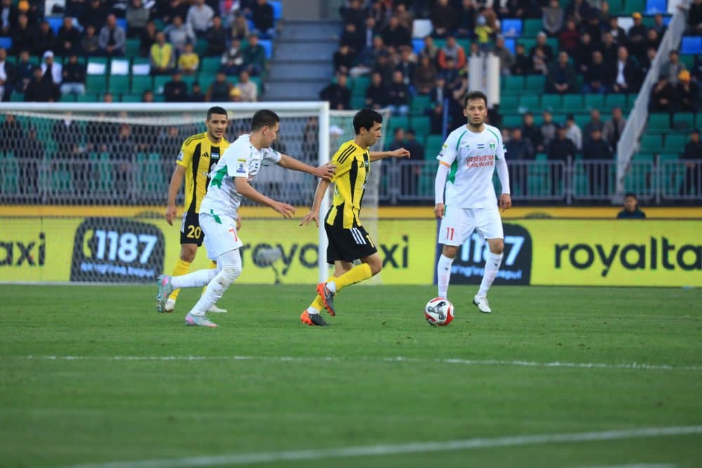 Superliga. «Neftchi» yo‘qotishsiz bormoqda, «Buxoro» peshqadamni quvyapti