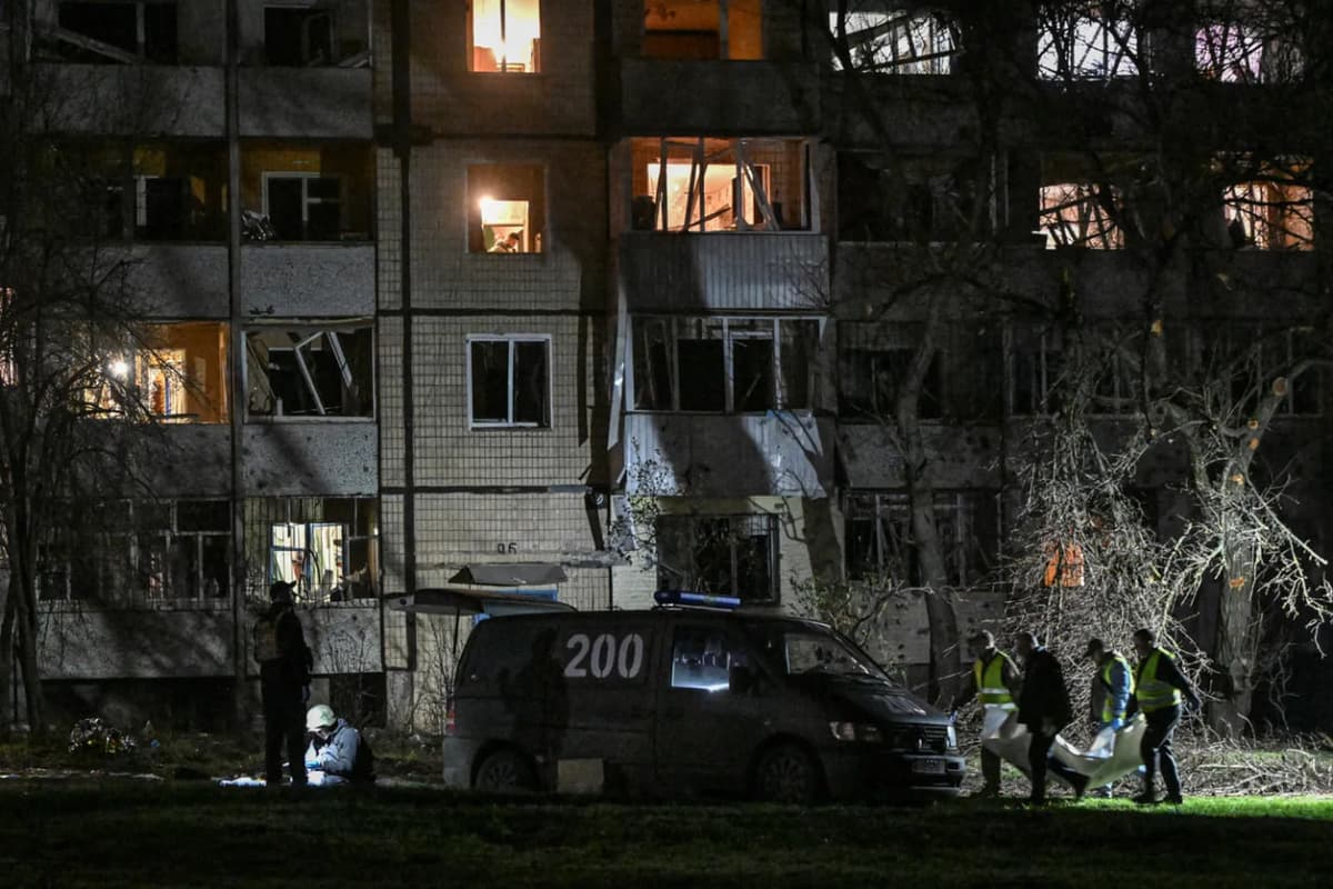 Rossiya Kriviy Rihga raketa zarbasi yo‘lladi – fotolar