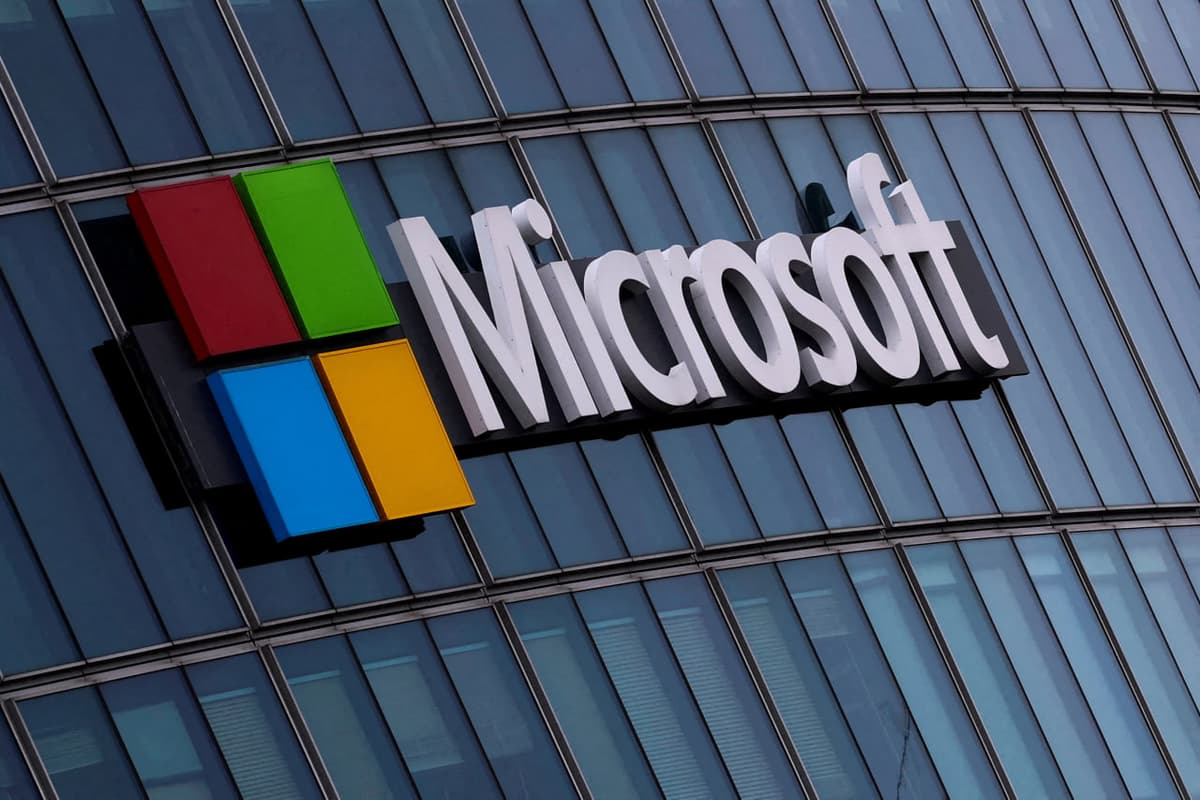 AQShda yozuvchilar Microsoft kompaniyasini sudga berdi